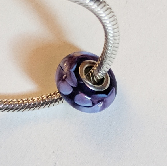 Chamilia Murano Glass Charm - Picture 4 of 5